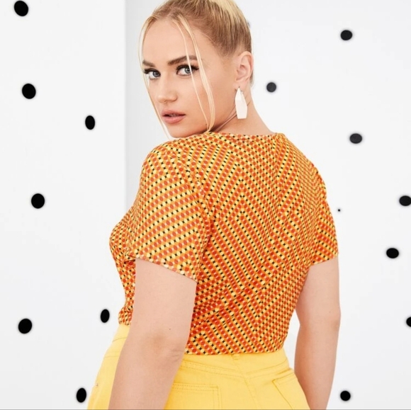 Croptop - Picture 1 of 3